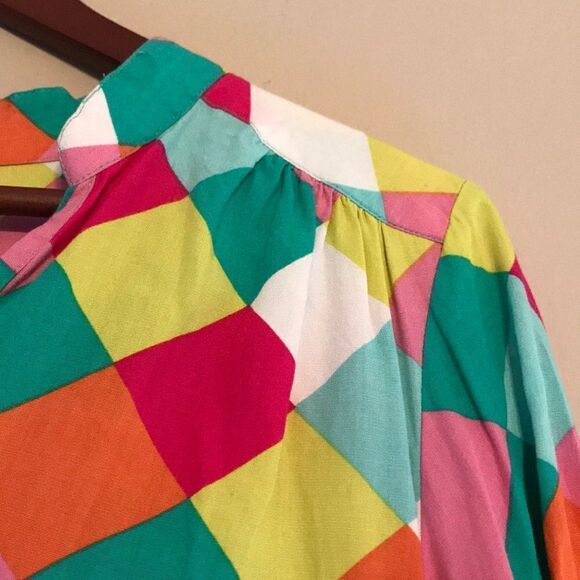 Escapada Bright Pattern Tunic - Size Medium - Picture 5 of 8